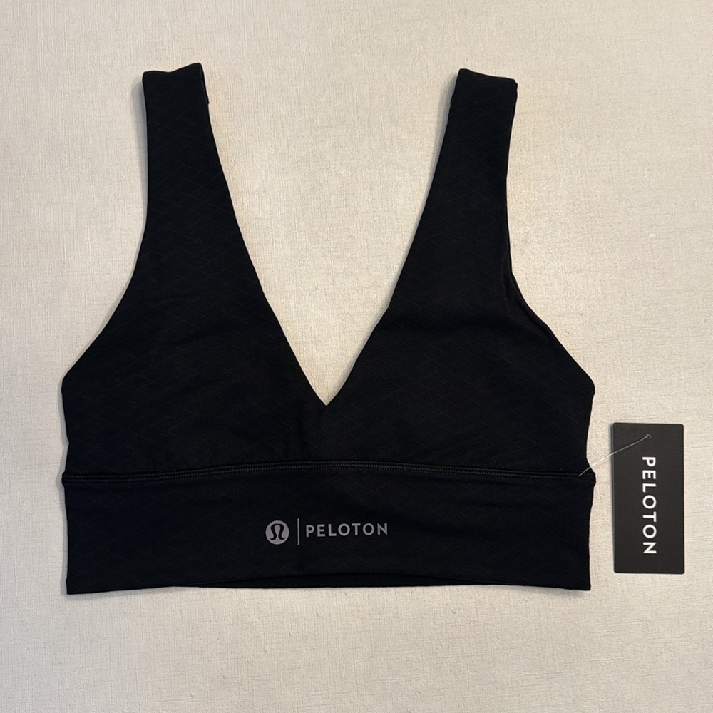 NWT Lululemon x Peloton Align V-Neck Bra A/B Diamond Bra Black